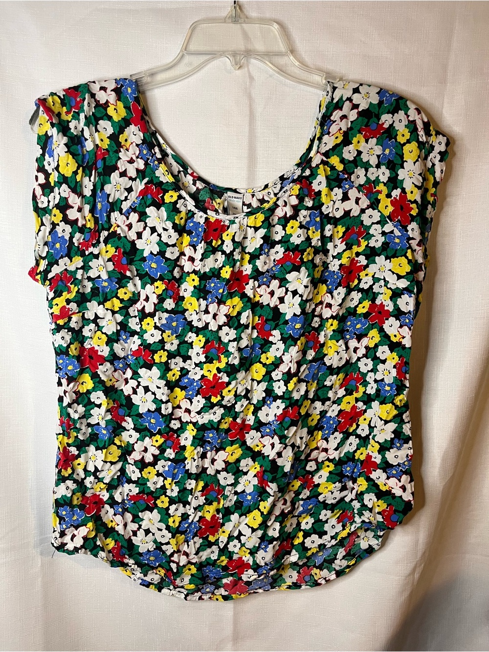 Old Navy Multicolor Floral Scoop Neck Top